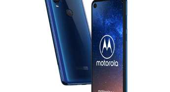 Motorola One Vision launches; Company’s first smartphone with punch hole display, price Rs 19,999
